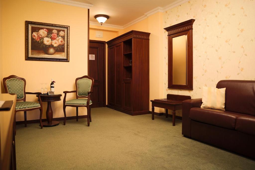 Hotel Foisorul Cu Flori Sinaia Exteriér fotografie